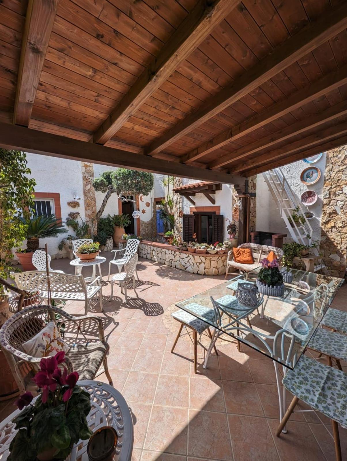 Villa Baia Di Cornino 쿠스토나치 외부 사진