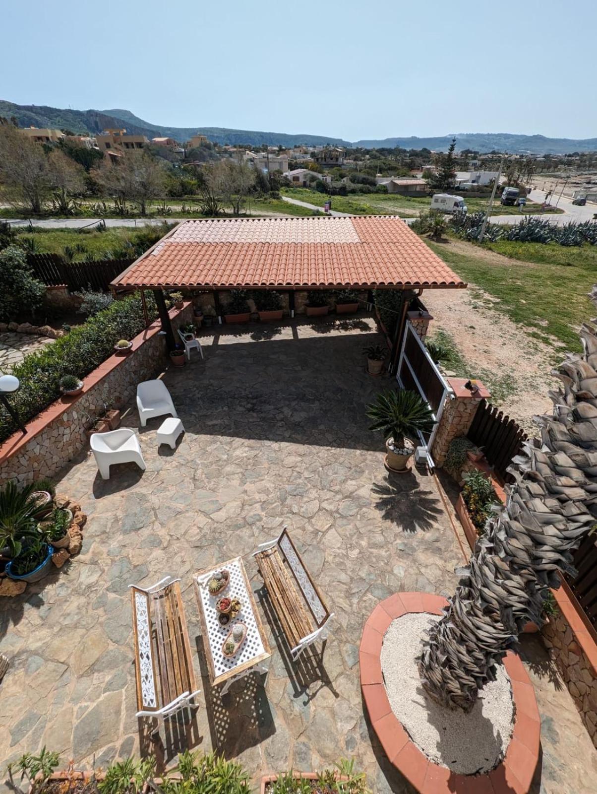 Villa Baia Di Cornino 쿠스토나치 외부 사진